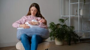 How to Cope with the First Few Weeks After Delivery